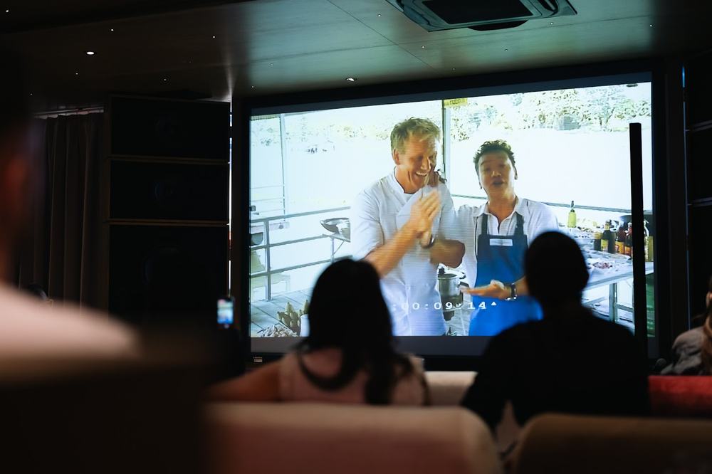 Better Than Sex on the big screen — Gordon Ramsay and Chef McDang